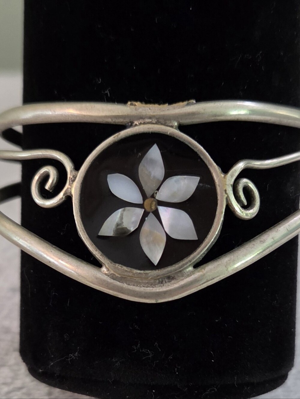 Silver Flower Inlay Cuff Bracelet - White Mother of Pearl Accent - Picture 5 of 6